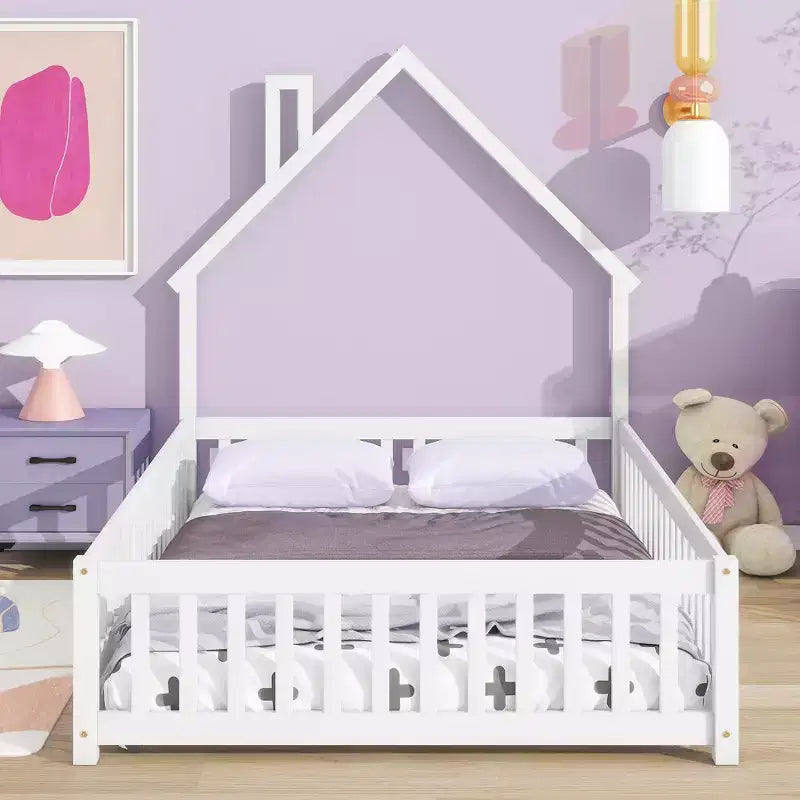 MAYEERTY Full House-shaped Headboard Floor Bed with Fence White
